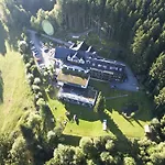 Отель Wald 3*