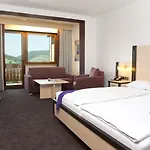Wald Hotel 3*